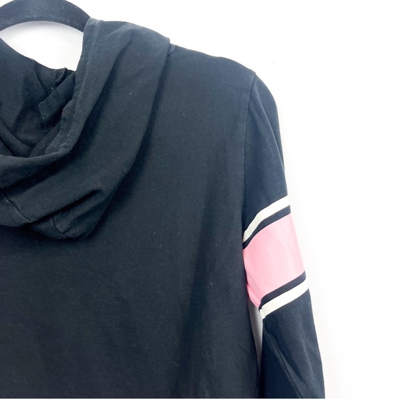 H&M Long Sleeve Crop Top Hoodie, Fantastic 94 in Black, Pink & White - Picture 9 of 11